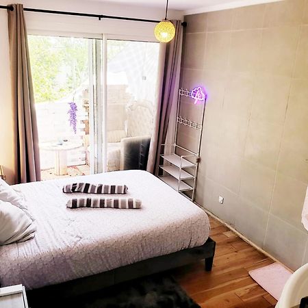 Suite From 1 To 6 - Bathtubs In Rooms - Air Conditioned Residential Appartement - Self-Arrival - Wifi - Netflix Disney - Kitchen - Laundry - Parking 亞維農 外观 照片